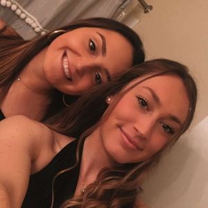 Meet your Posher, Natalie